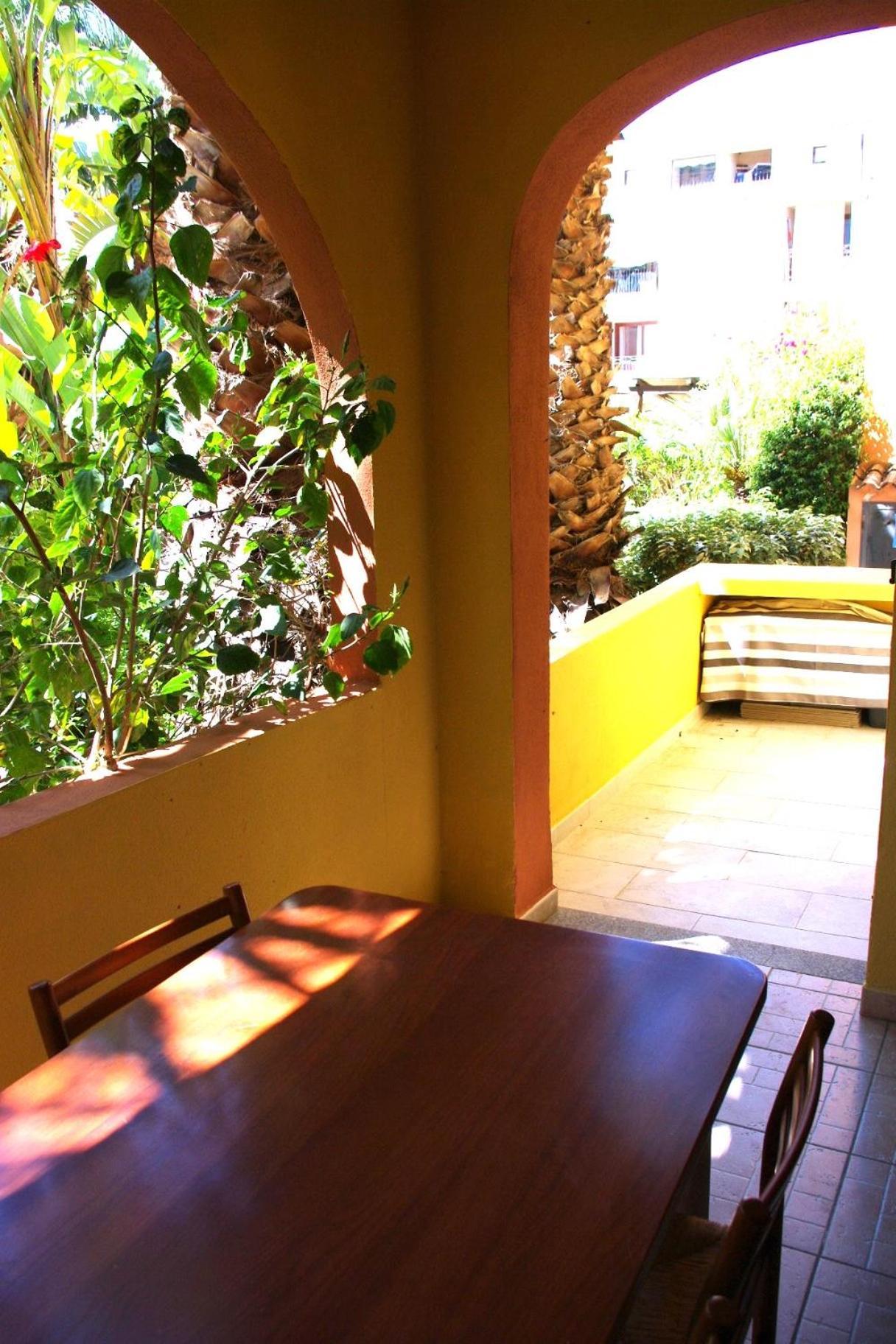 Nest House - Esclusivo Appartamento Marina Di Olbia- Mater Olbia - Beaches - Close To The Airport - Private Parking- Full Comforts - エクステリア 写真